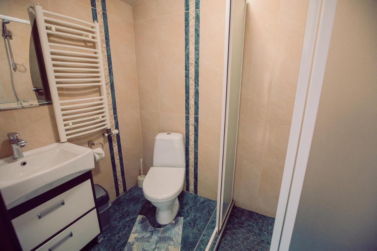 Premiere Hotel Хуст Екстериор снимка